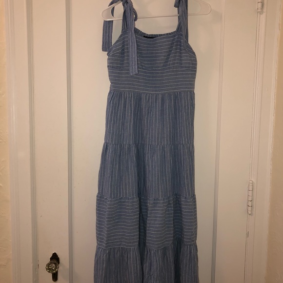 Long dress - Picture 2 of 3